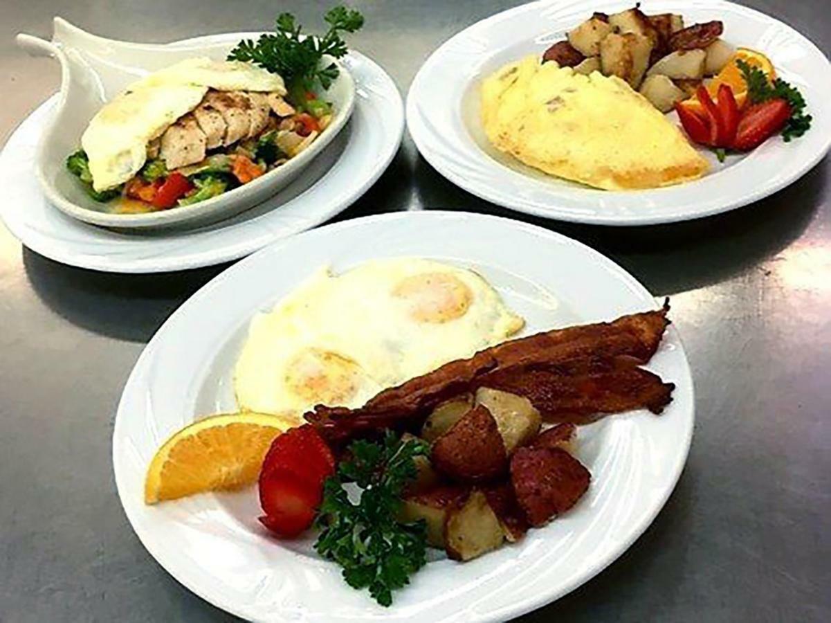 Fredericksburg Hospitality House Hotel Ngoại thất bức ảnh